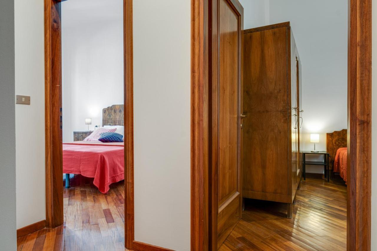 A Due Passi Dalla Pinacoteca Apartment Болонья Экстерьер фото